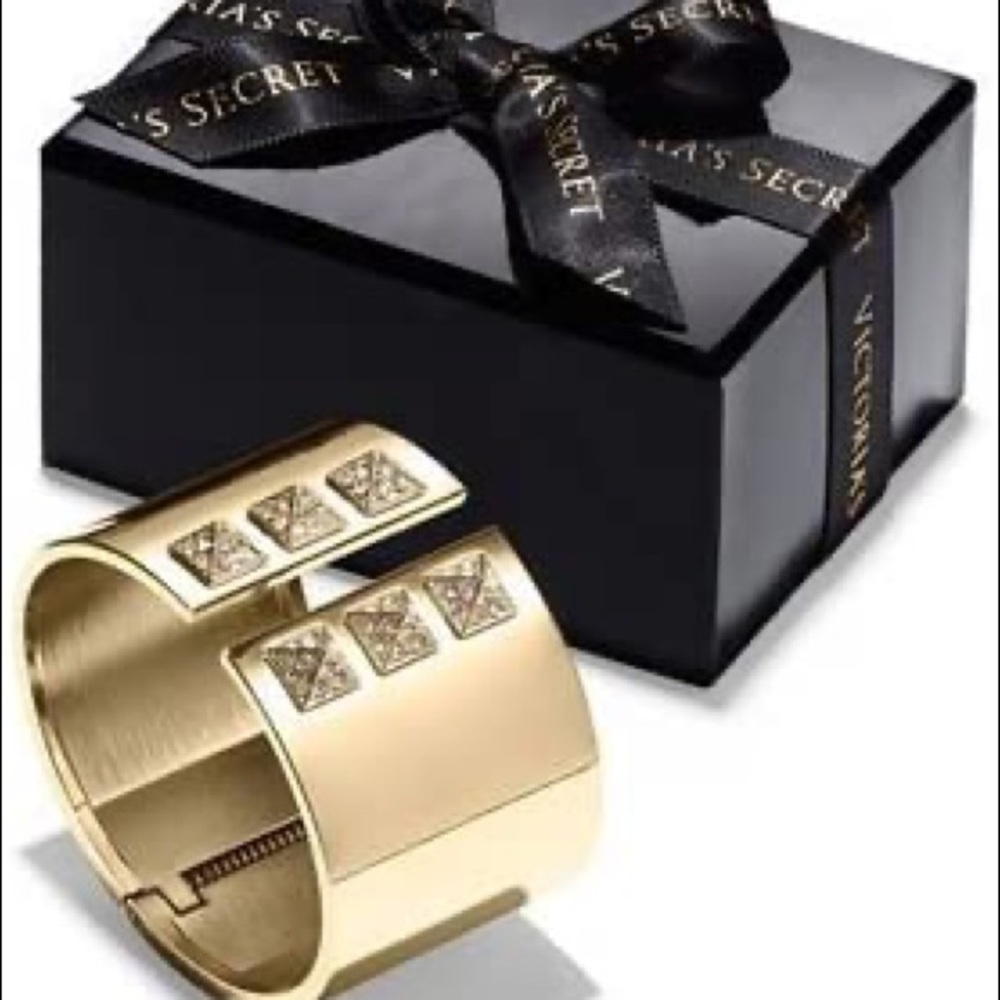 Victoria Secret Cuff Bracelet Brand New